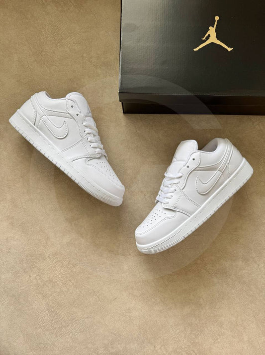 Nike Air Jordan White